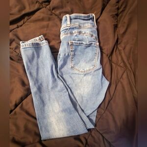 Angel Kiss Ankle Skinny Jeans